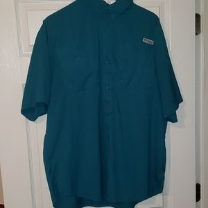 Columbia omni shade shirt